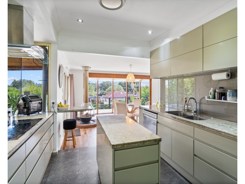 16 Lumeah Avenue, Wamberal NSW 2260