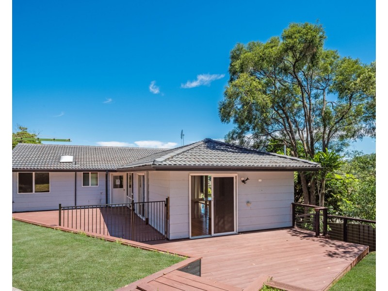 14 Elizabeth Street, Wyoming NSW 2250