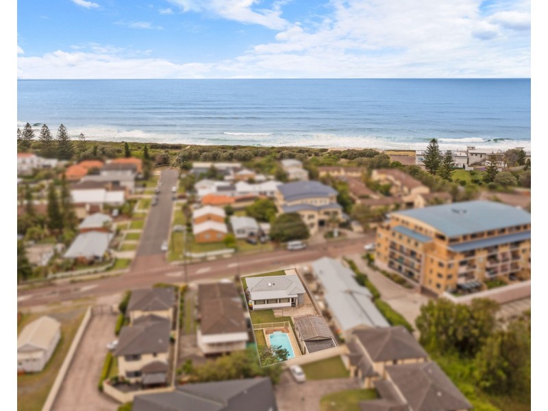 70 Hutton Road, The Entrance North NSW 2261