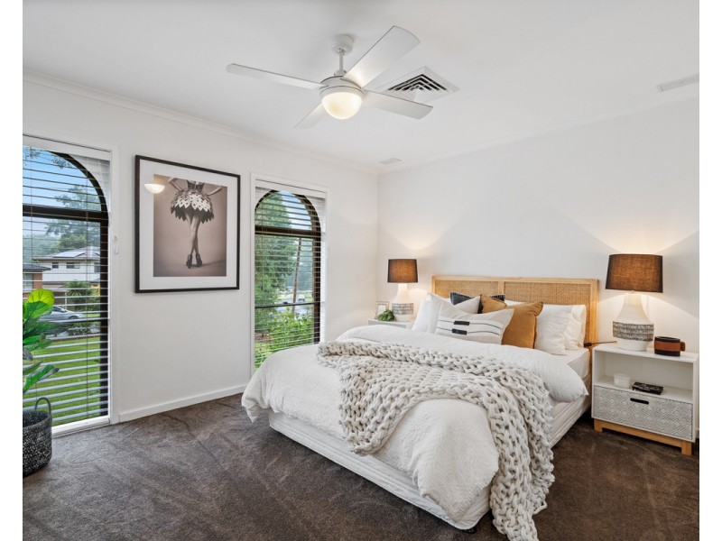 17 Paperbark Close, Wyoming NSW 2250