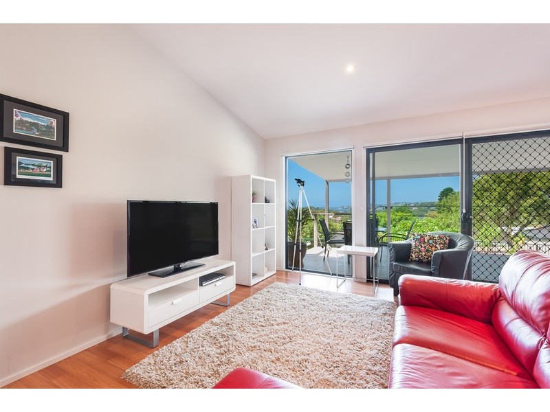 5 Barooga Road, Wamberal NSW 2260