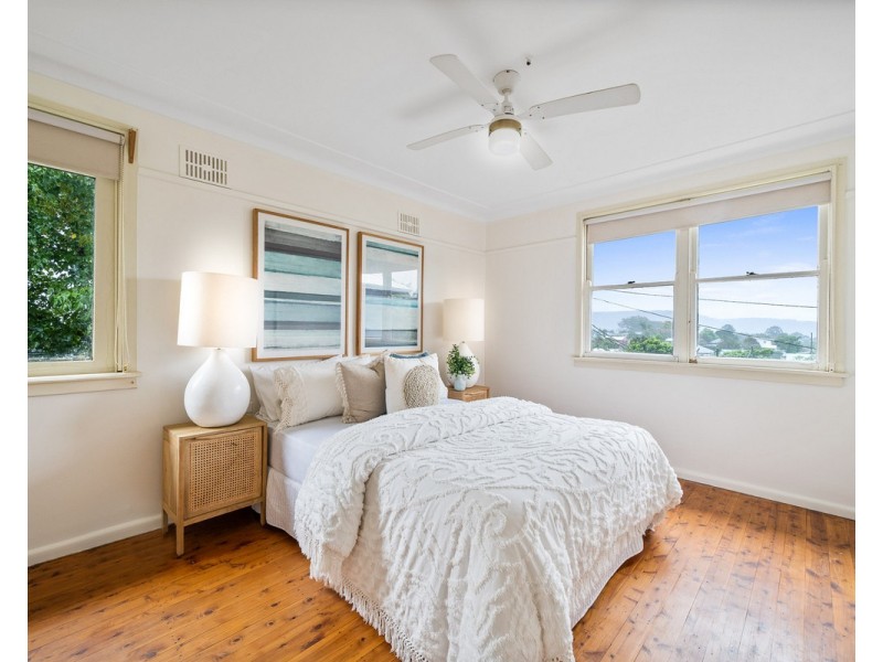 32 Cary Crescent, Springfield NSW 2250