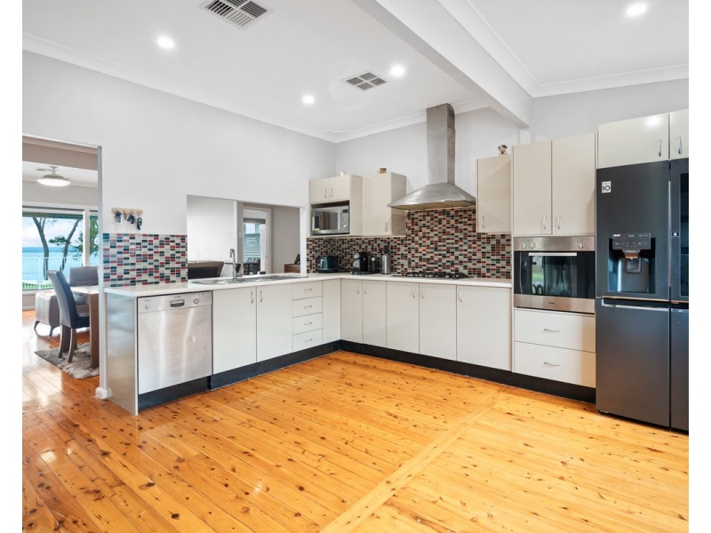 1 Stone Street, Gorokan NSW 2263