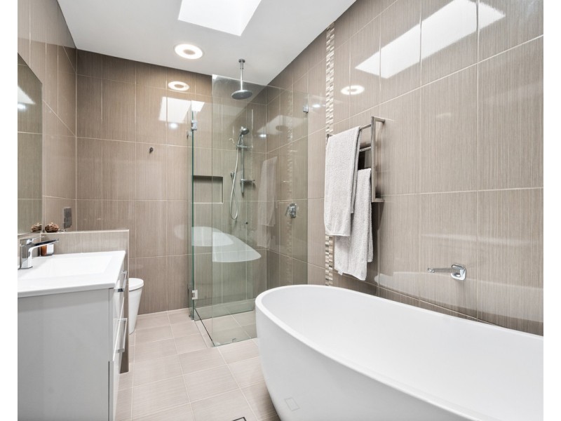 1 Stone Street, Gorokan NSW 2263