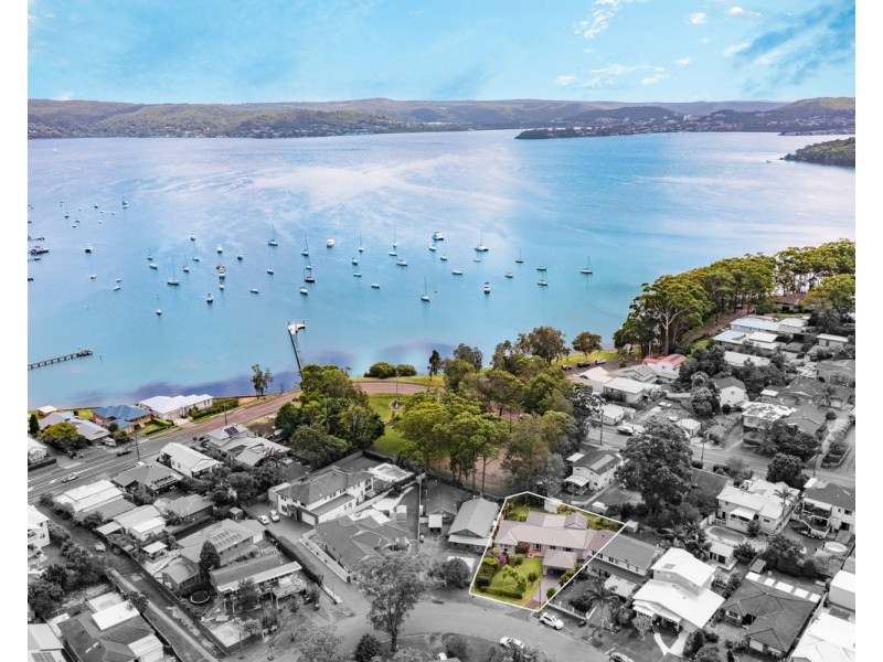 69 Patrick Crescent, Saratoga NSW 2251