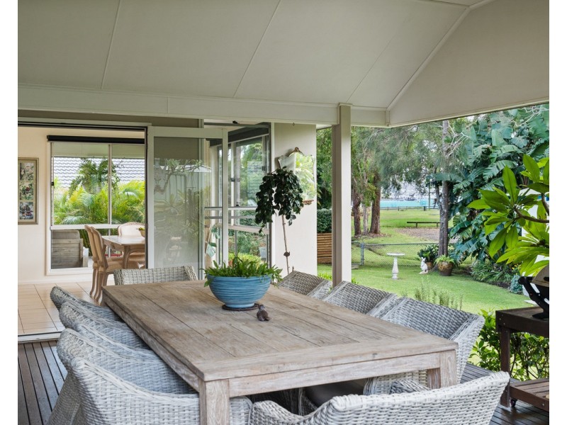69 Patrick Crescent, Saratoga NSW 2251