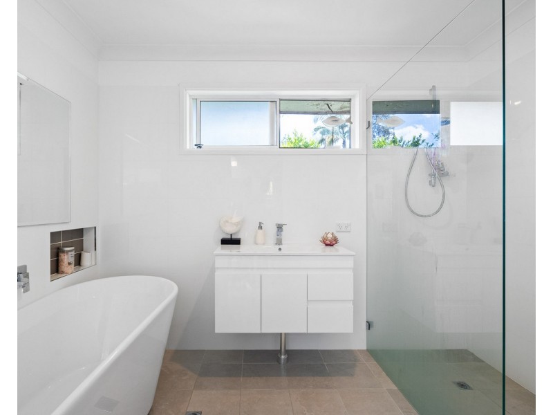 864 Pacific Highway, Niagara Park NSW 2250