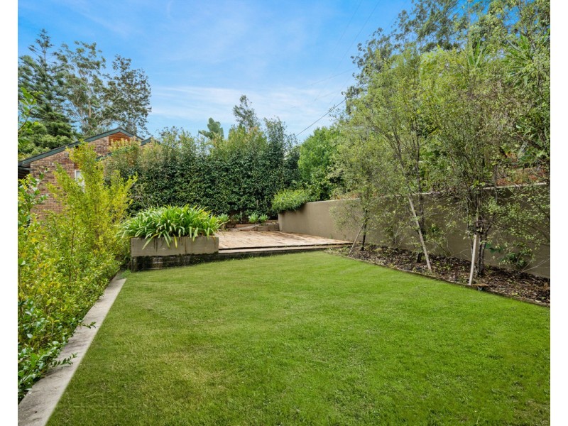 89 Chamberlain Road, Wyoming NSW 2250