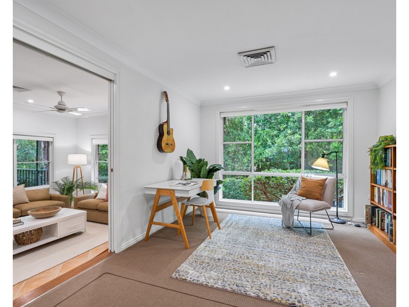 31 Maya Street, Wyoming NSW 2250