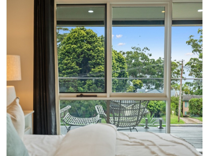 4 Pixie Avenue, Green Point NSW 2251