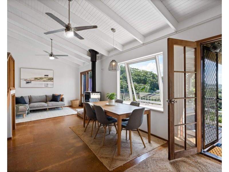 77 Riviera Avenue, Terrigal NSW 2260