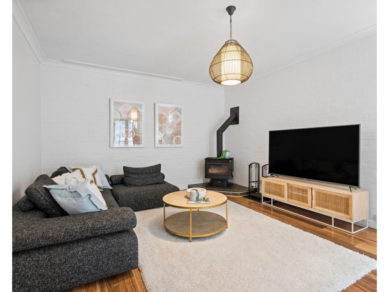 76 Lake Shore Drive, North Avoca NSW 2260