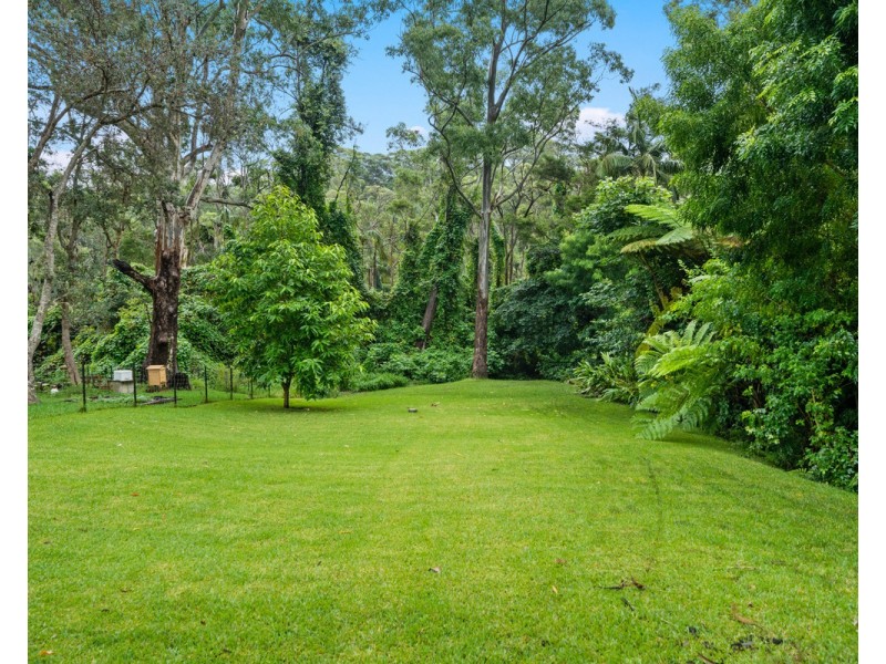 76 Lake Shore Drive, North Avoca NSW 2260