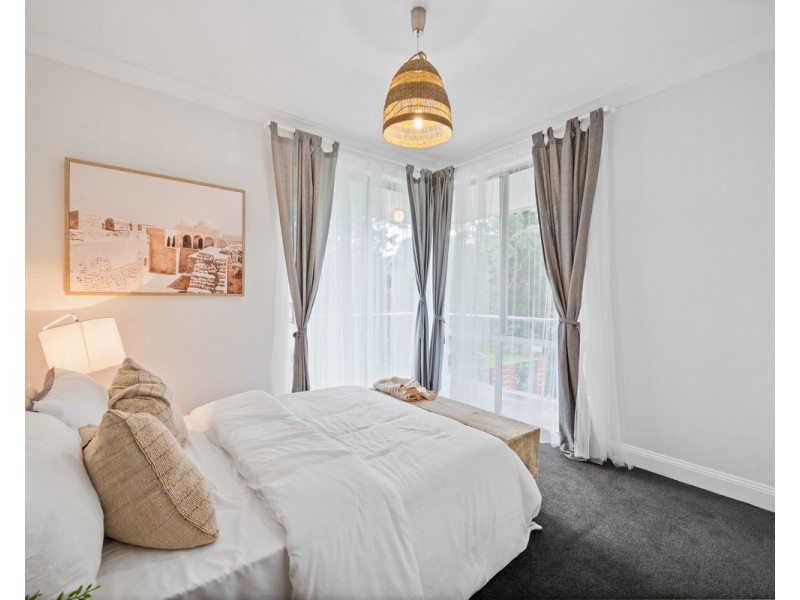 76 Lake Shore Drive, North Avoca NSW 2260