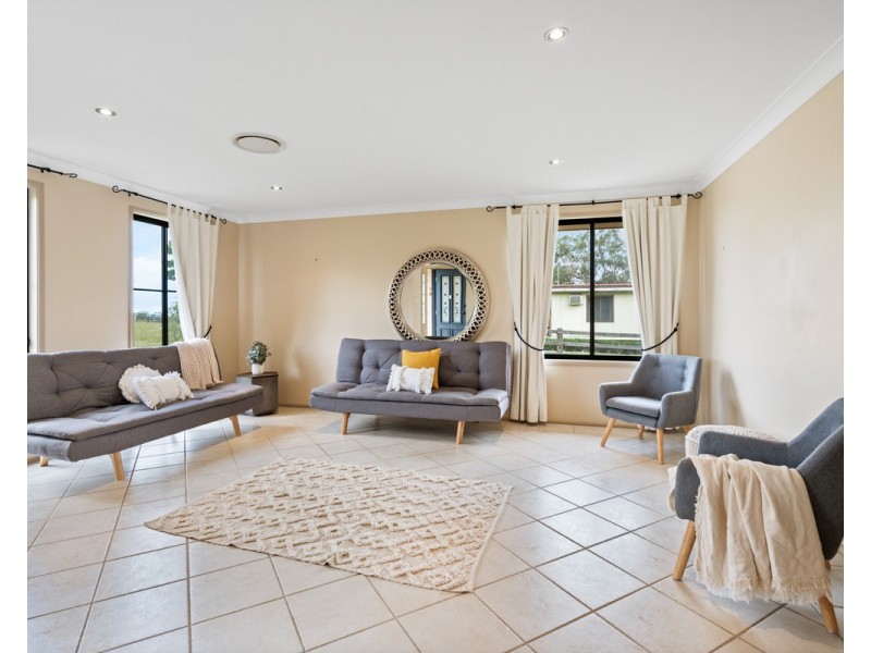 20 Kirks Road, Mangrove Mountain NSW 2250