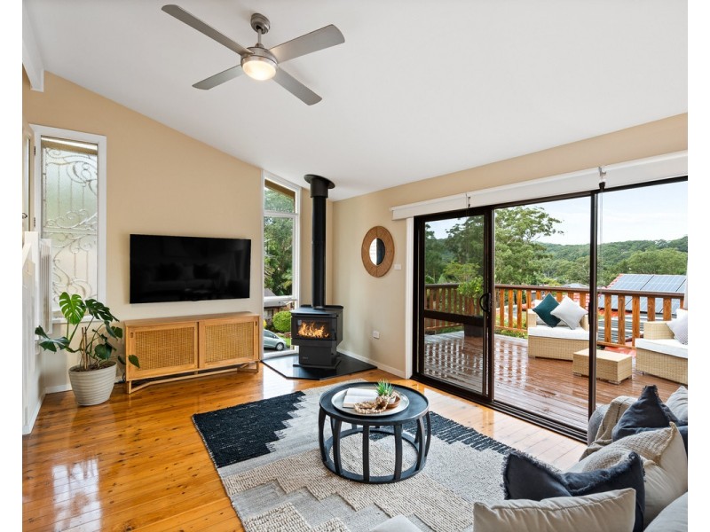 12 Fragar Avenue, Wyoming NSW 2250