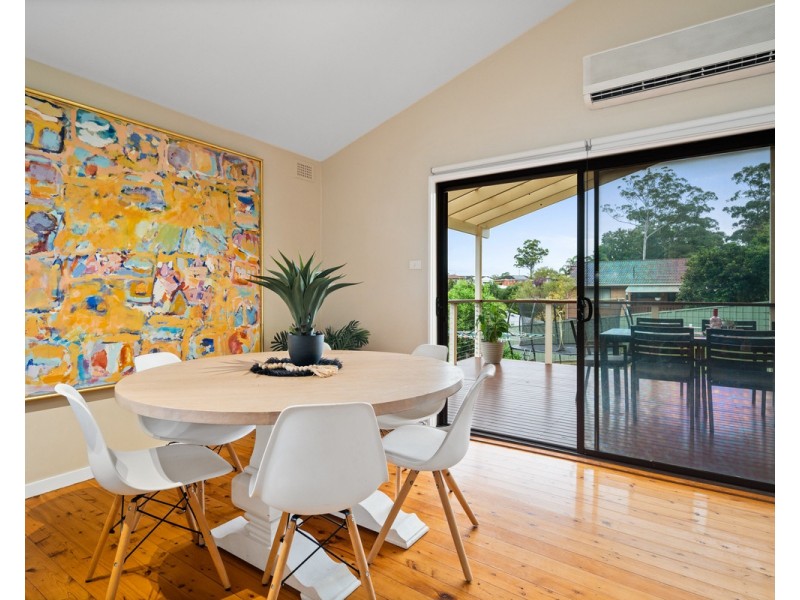 12 Fragar Avenue, Wyoming NSW 2250