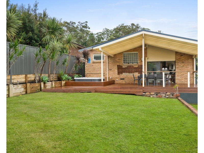 12 Fragar Avenue, Wyoming NSW 2250