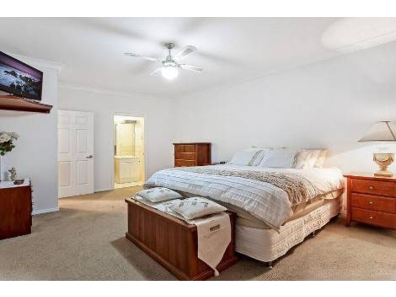 16 Cotswolds Close, Terrigal NSW 2260
