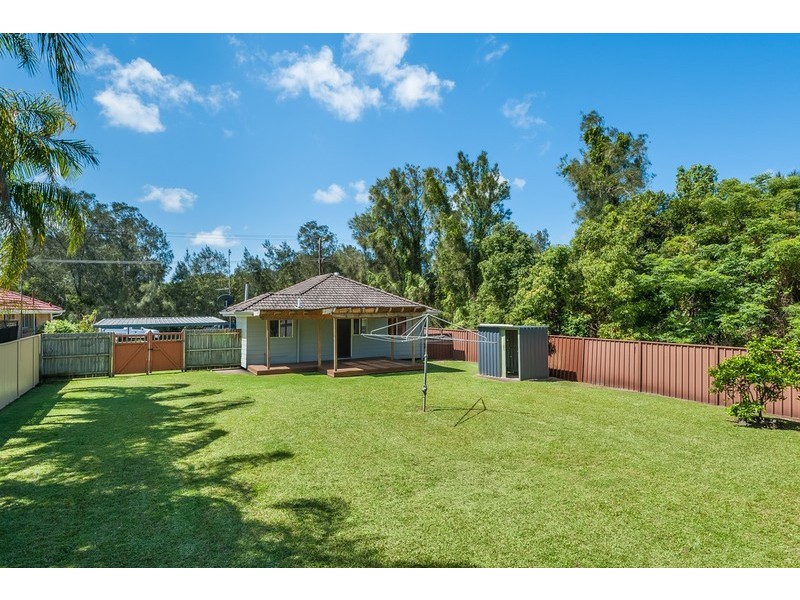 37 Kincumber Crescent, Davistown NSW 2251