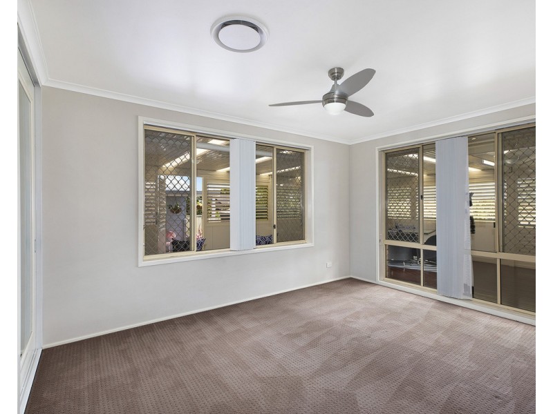 1 Strickland Road, Killarney Vale NSW 2261