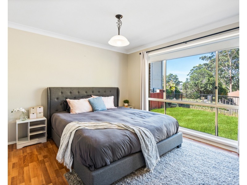 4 Nicholii Close, Springfield NSW 2250