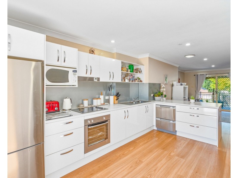 4 Nicholii Close, Springfield NSW 2250