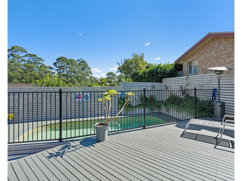 4 Nicholii Close, Springfield NSW 2250