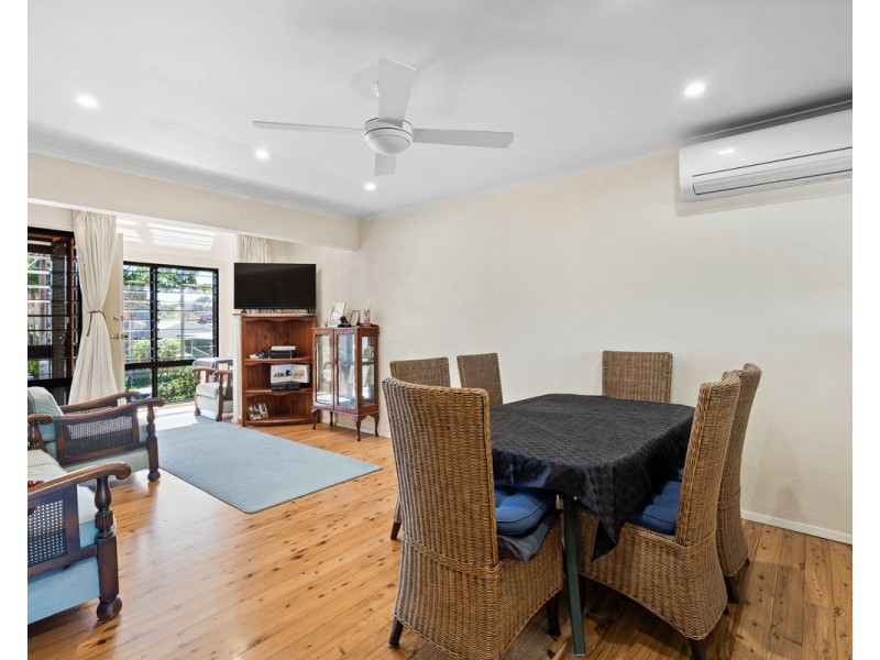 102 MacKenzie Avenue, Woy Woy NSW 2256