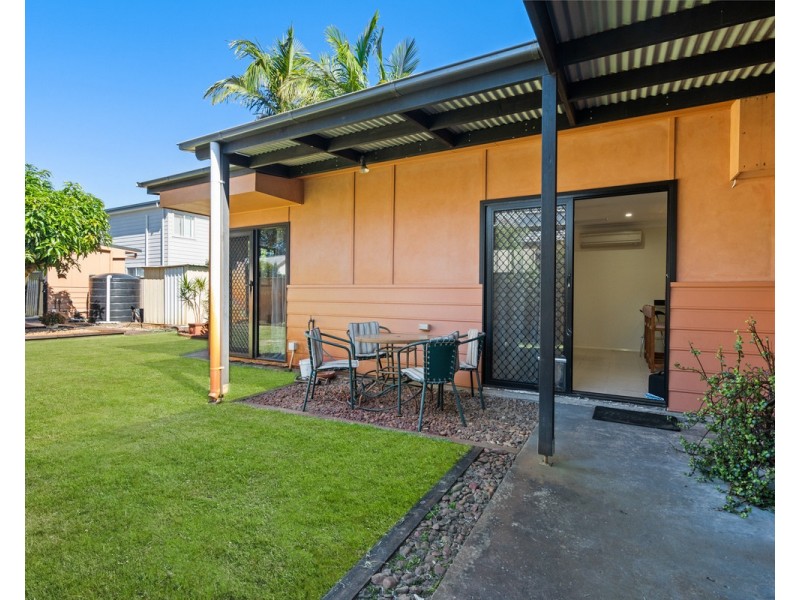 102 MacKenzie Avenue, Woy Woy NSW 2256