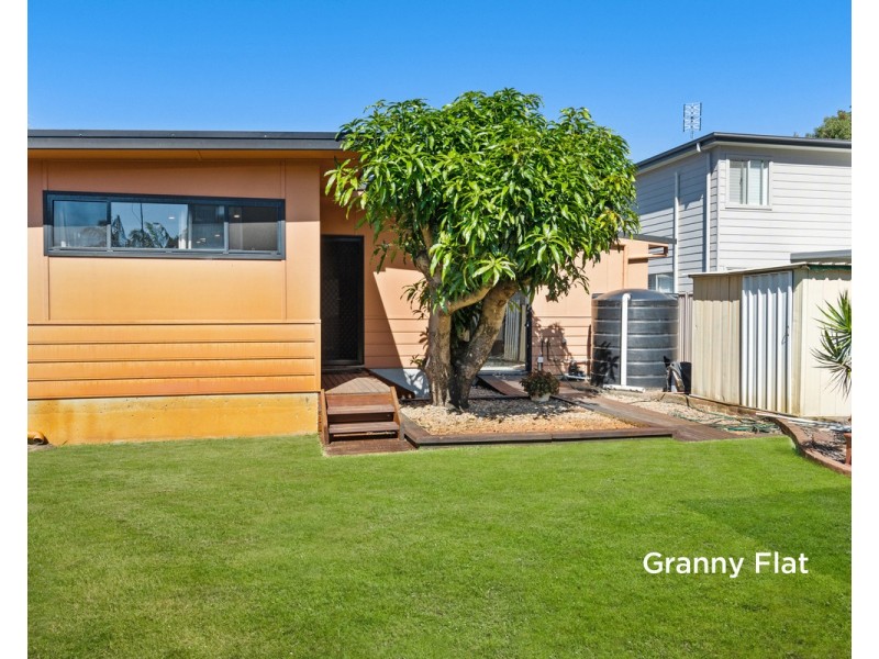 102 MacKenzie Avenue, Woy Woy NSW 2256