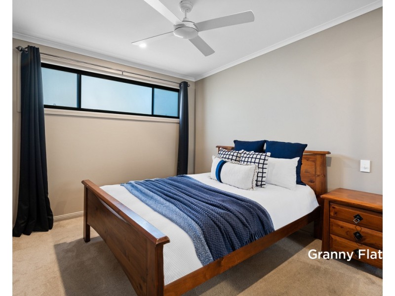 102 MacKenzie Avenue, Woy Woy NSW 2256