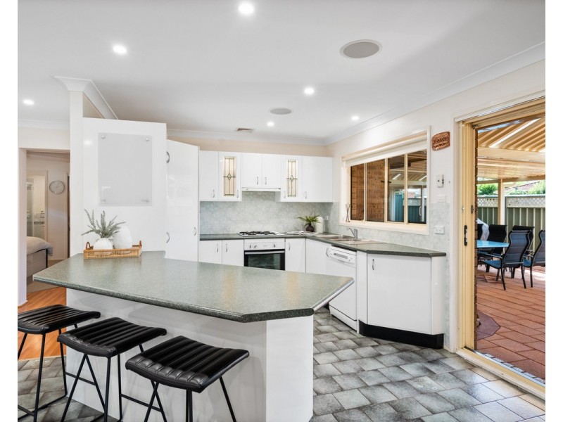 4 Nelimah Close, Narara NSW 2250