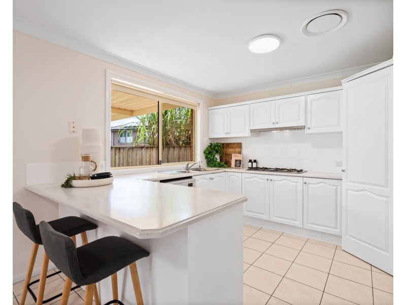 49 Pemberton Boulevard, Lisarow NSW 2250