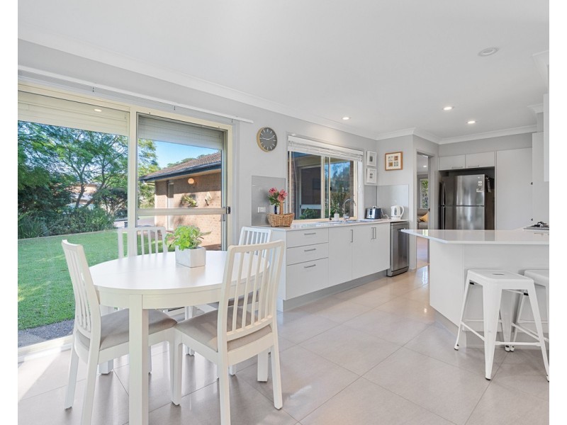 4 Little Close, Kincumber NSW 2251