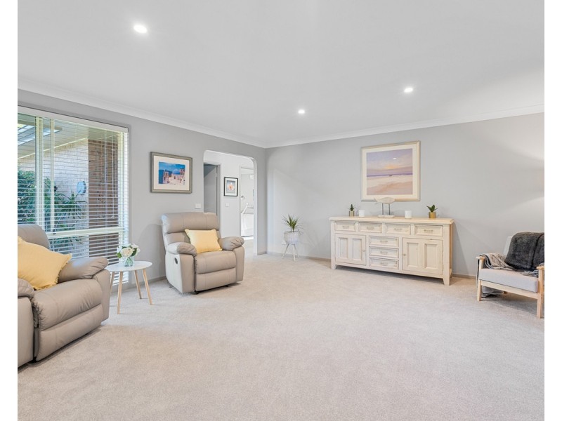 4 Little Close, Kincumber NSW 2251