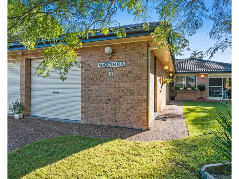 4 Little Close, Kincumber NSW 2251