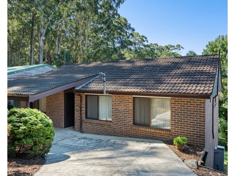 10 Kalori Avenue, Wyoming NSW 2250