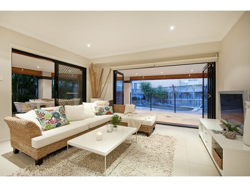 9 Jean Marie Crescent, Erina NSW 2250