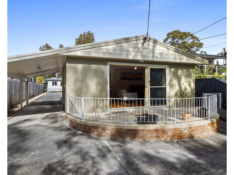 40 Narrawa Avenue, Erina NSW 2250