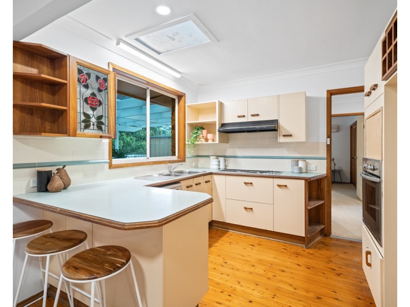 36 Malison Street, Wyoming NSW 2250