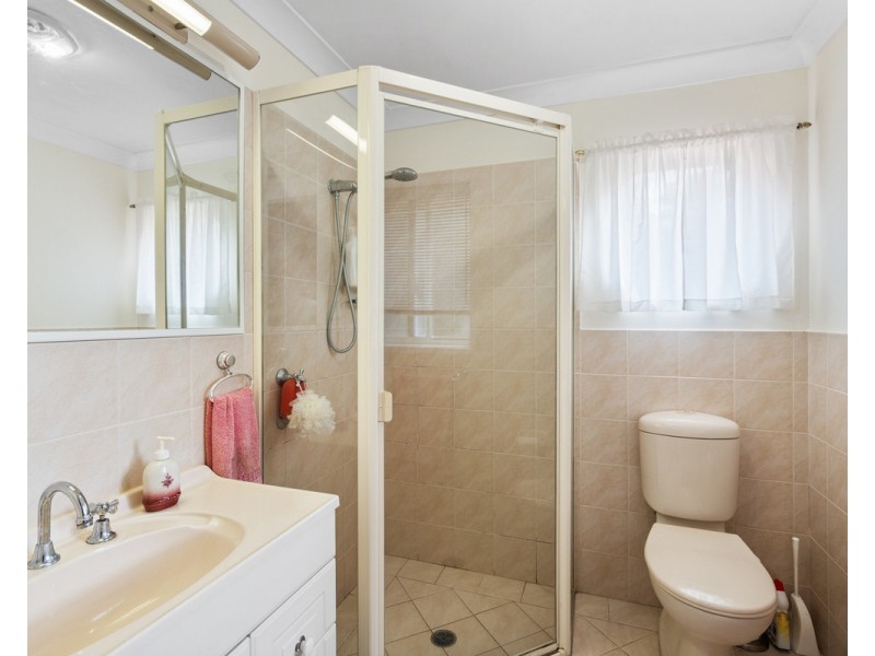 7 Cranbrook Street, Wyoming NSW 2250