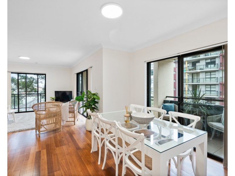 3/8 Bent Street, Gosford NSW 2250