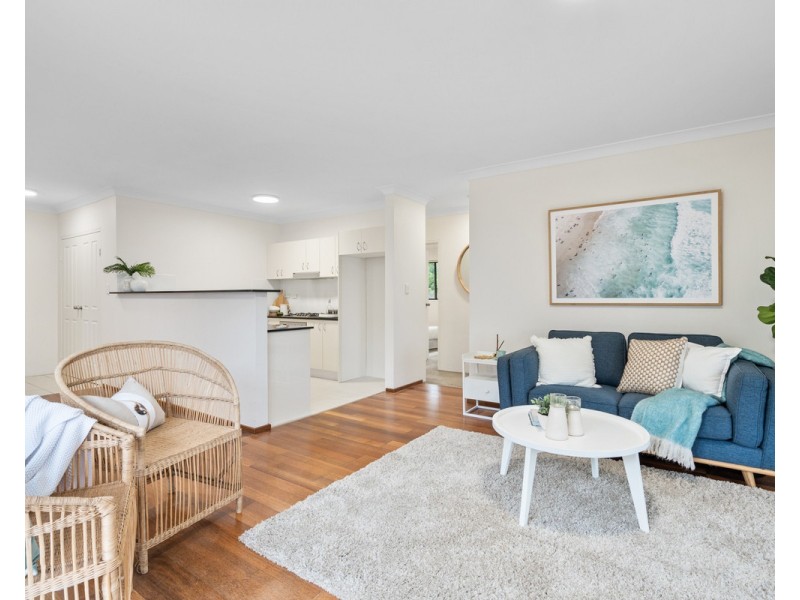 3/8 Bent Street, Gosford NSW 2250