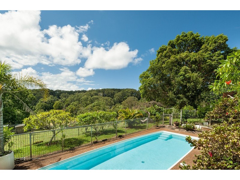 261 Terrigal Drive, Terrigal NSW 2260