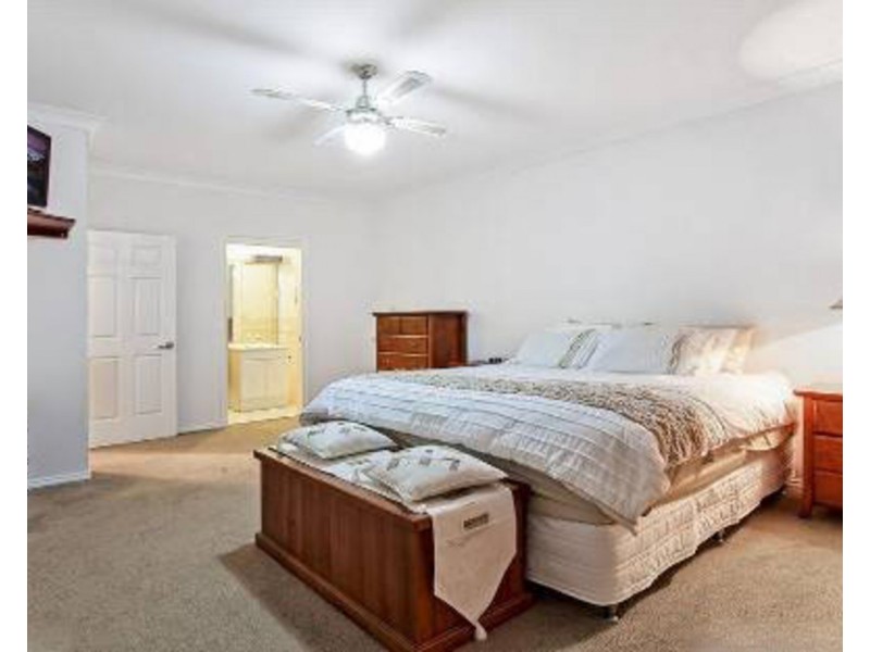 16 Cotswolds Close, Terrigal NSW 2260