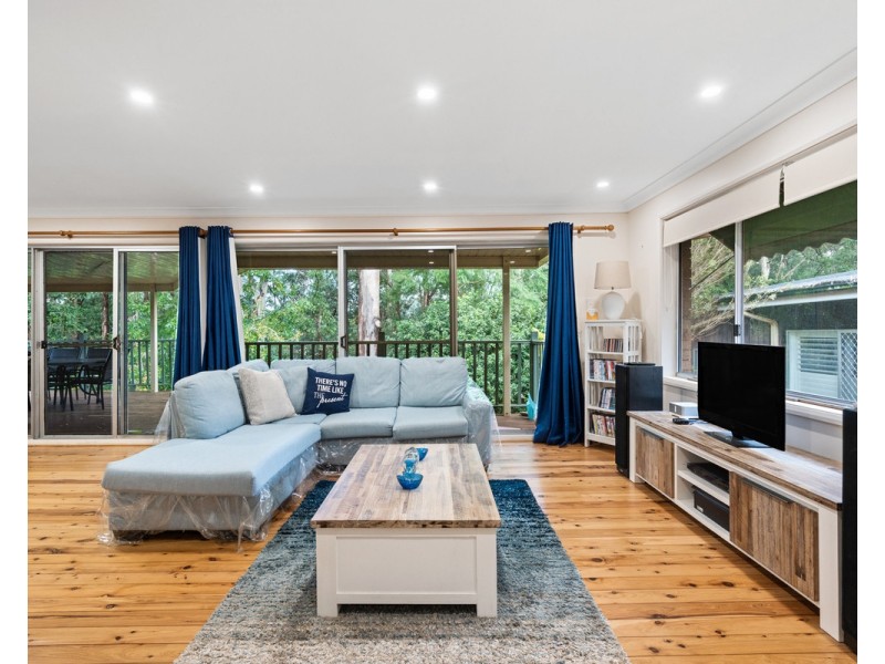 40 Malison Street, Wyoming NSW 2250