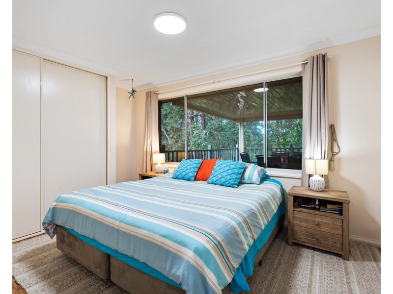 40 Malison Street, Wyoming NSW 2250