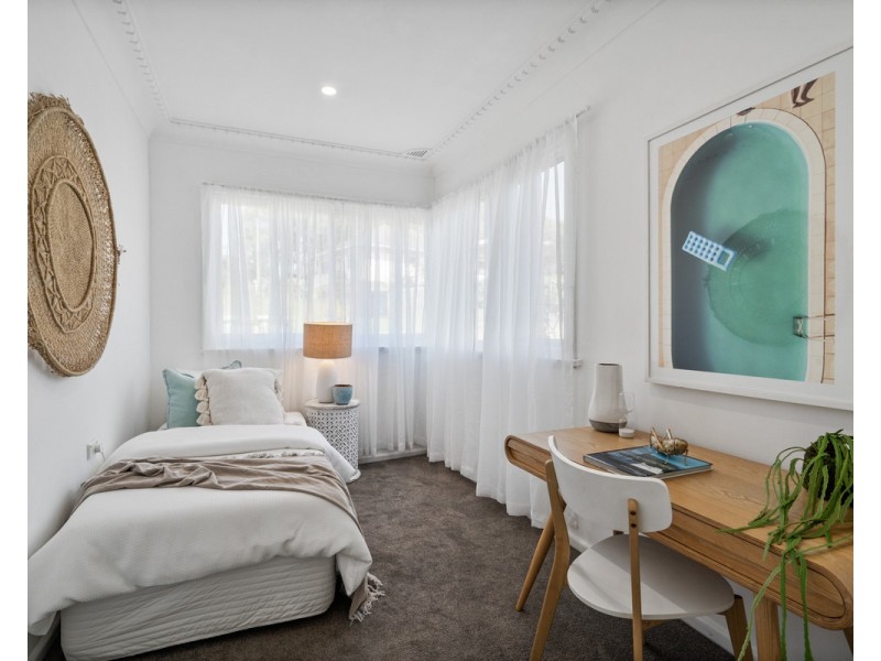 22 Campbell Street, North Gosford NSW 2250