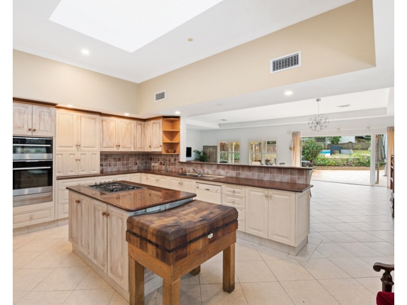 187 Oak Road, Matcham NSW 2250